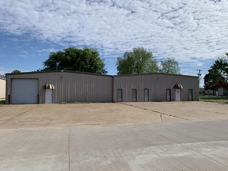 Industrial space for Rent at 605 W Needles Ave in Bixby