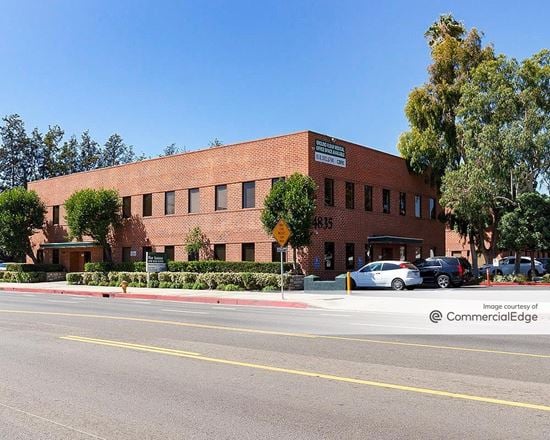 Sherman Oaks Medical Center - 4835 & 4849 Van Nuys Blvd