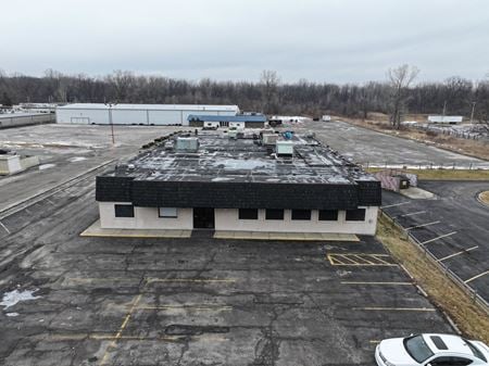 Office space for Sale at 1260 W Alexis Rd in Toledo