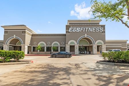 Retail space for Rent at 3300 - 3388 US Highway 6 in Sugar Land