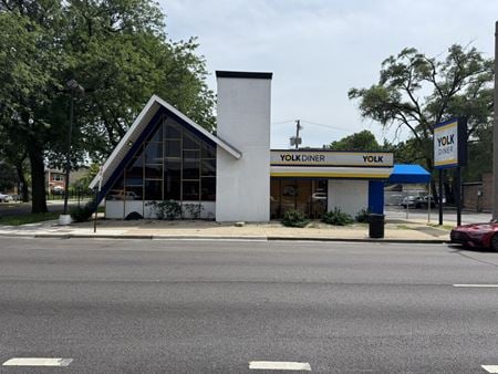 Retail space for Rent at 7301 West North Avenue in River Forest