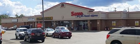 Commercial space for Rent at 106-118 Redfield Plaza in Marshall