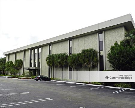 Office space for Rent at 400 N Congress Ave in West Palm Beach