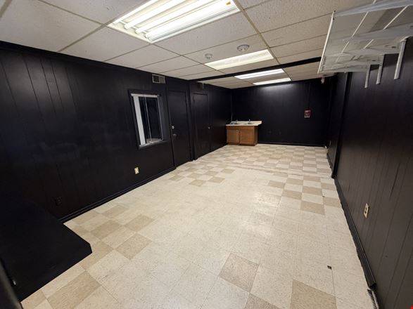Former Day Care / Office