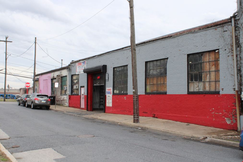 1104 Herr St