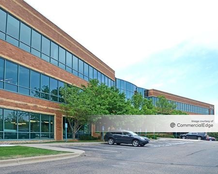 Commercial space for Rent at 5850 Opus Pkwy in Minnetonka
