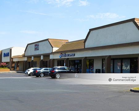 Lodi’s Vineyard Shopping Center - Lodi