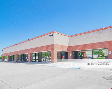 Photo of commercial space at 2105 Luna Road in Carrollton