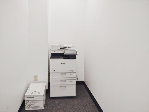 HQ - Waukesha - 259 W Broadway