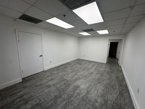 8760 NW 99th Street
