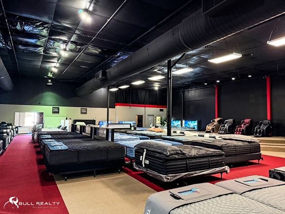 Douglasville Retail/Office Spaces