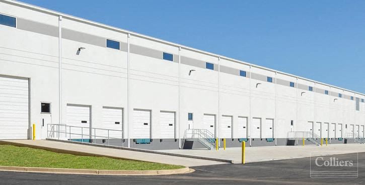 ±266,777 SF Move-In Ready Class A Industrial Space