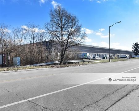 Industrial space for Rent at 1680 Westbelt Drive in Columbus