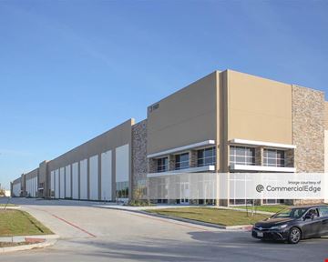 Port Crossing Commerce Center - Building B1
