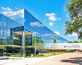 Great Hills Plaza