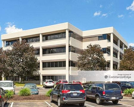 Office space for Rent at 3560 West Market Street in Akron