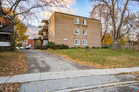 Multi-Family space for Sale at 52 Hiawatha St in St Thomas