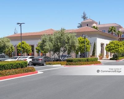 Santa Clara Square