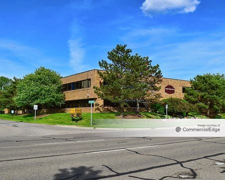 Office space for Rent at 43252 Woodward Avenue in Bloomfield Hills
