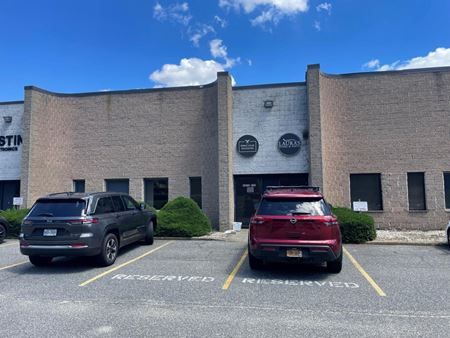Industrial space for Rent at 400 Oser Avenue in Hauppauge