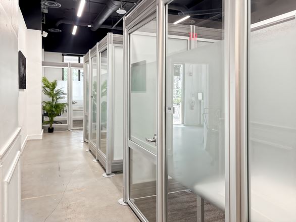 FL, Fort Lauderdale- 100 N. Federal Highway
