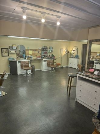 3384 Atlanta Hwy. – 4-Unit Commercial Property