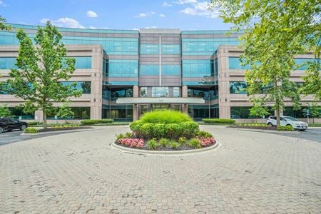 Commercial space for Rent at 565 Metro Pl S in Dublin