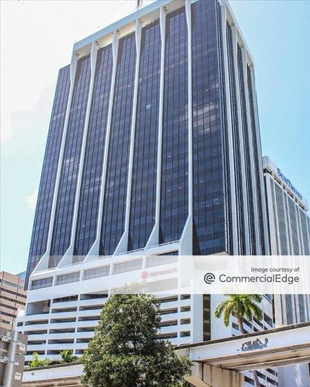 Office space for Rent at 2 S biscayne Blvd in Miami