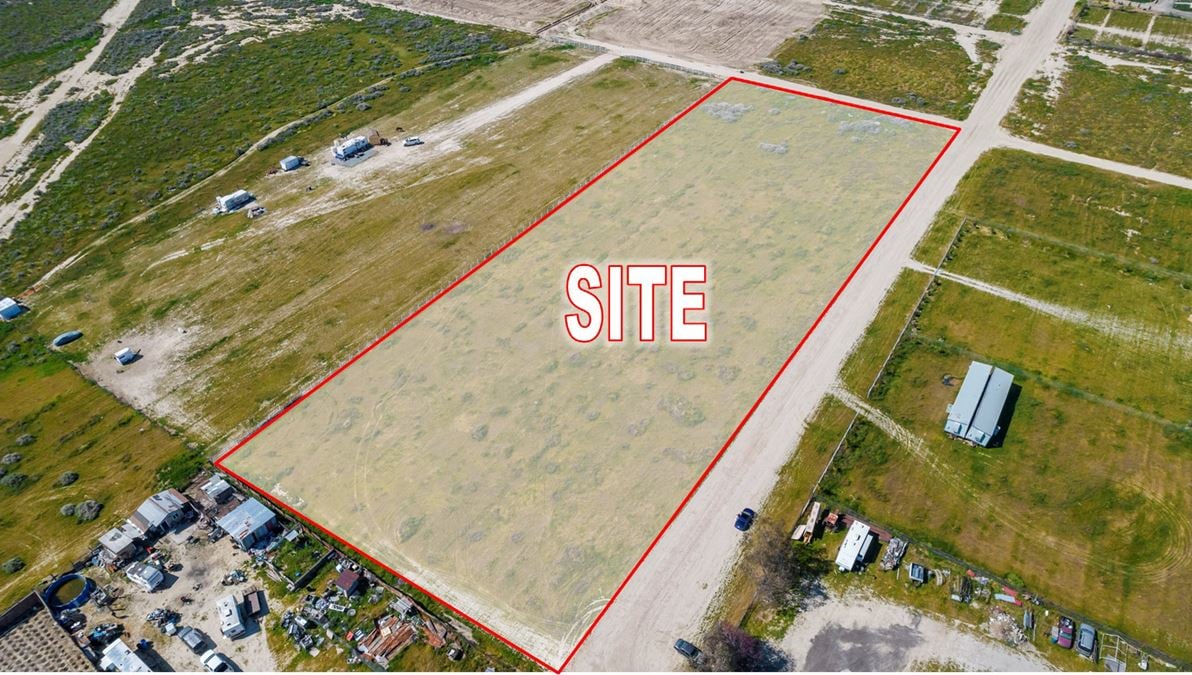 ±4 Acres of Level Land in Taft, CA