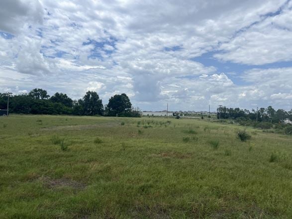 Feltrim Lakes Townhome Land
