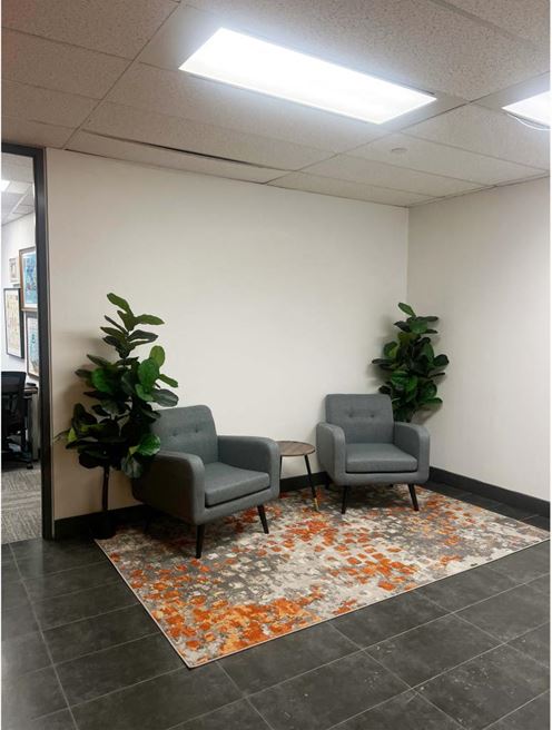 170 University Avenue, Suite 401