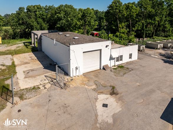 Winchester Road - Industrial Office, Garage, Land