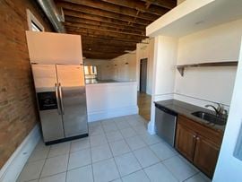 1045 Pearl Street