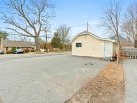 365 Great Road Lincoln  RI 02865