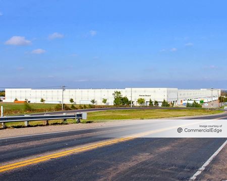 Photo of commercial space at 801 East Wintergreen Road in Hutchins