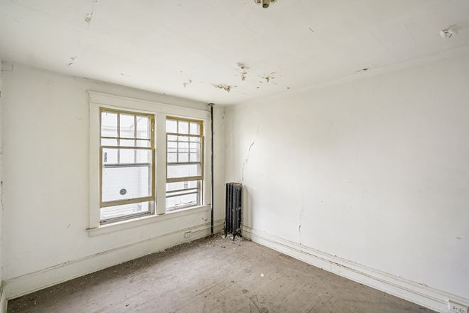93 Walnut St