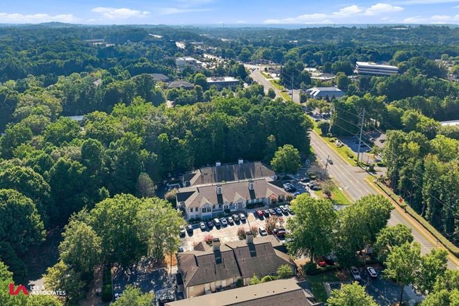 1250 Upper Hembree Rd