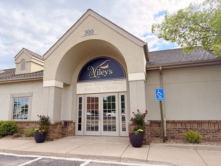 Office space for Rent at 1841 North Rock Road Court in Wichita