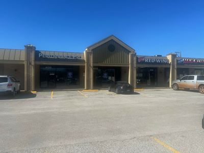 Retail Strip Shopping Center