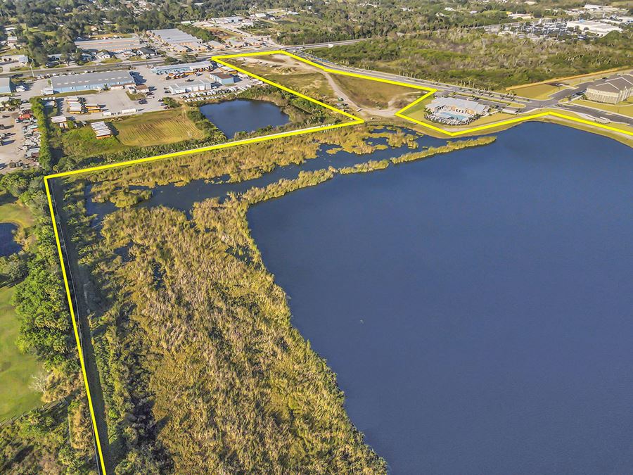 Commercial Property-Space Coast FL.520 Cocoa Florida in Front of Luxurious Cocoa Grand Apartments