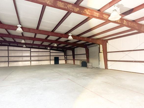 Vacant Big Box for Lease