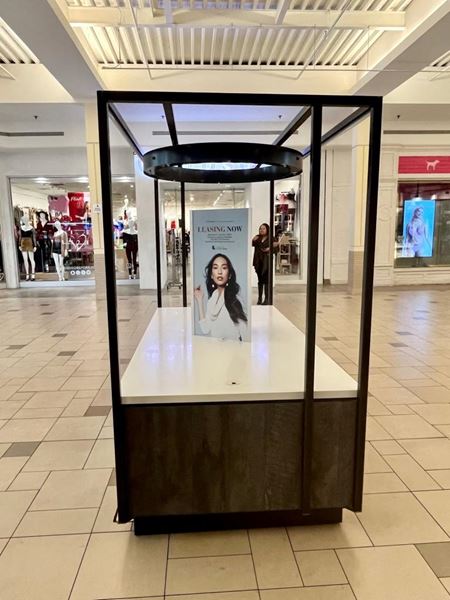 FF32     Space Photo Gallery 6