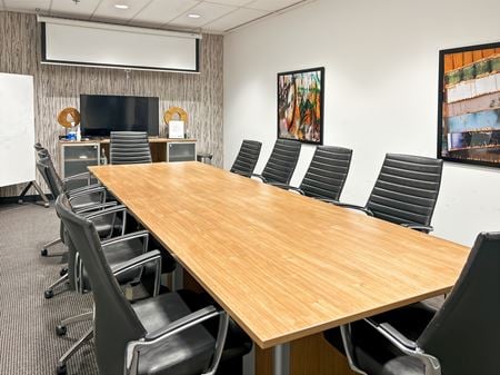 Coworking space for Rent at 1111 Boulevard Dr.-Frederik-Philips Suite 600 in Saint Laurent