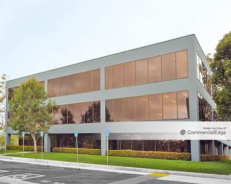 Koll Center Newport - 4440 Von Karman Avenue - Newport Beach