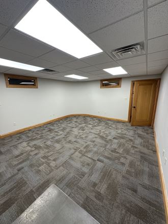 250 N Main St