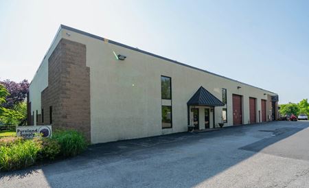 Photo of commercial space at 210 Gale Ln in Kennett Square