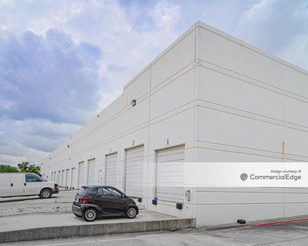 Industrial space for Rent at 13900 Senlac Dr in Farmers Branch