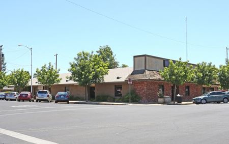 ±1,300 SF Office Space in Charming Downtown Reedley - Reedley