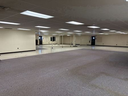 Industrial space for Rent at 160 Unionville Rd in Butler