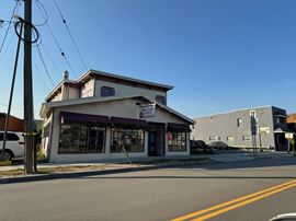 Mixed Use Retail Building